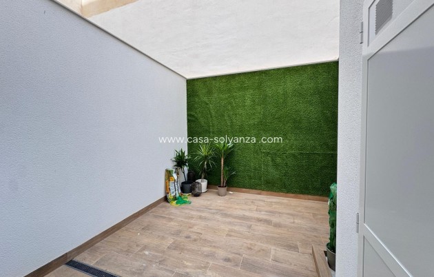 Herverkoop - Appartement / flat - Torrevieja - Playa del Cura