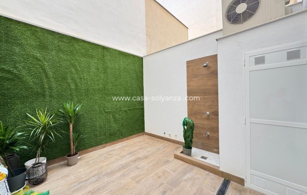 Herverkoop - Appartement / flat - Torrevieja - Playa del Cura