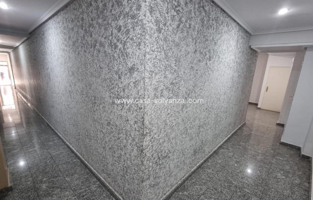 Revente - Appartement - Torrevieja - Center