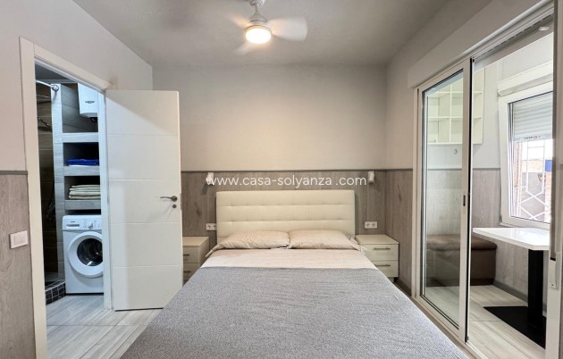 Herverkoop - Appartement / flat - Torrevieja - Playa de los Locos