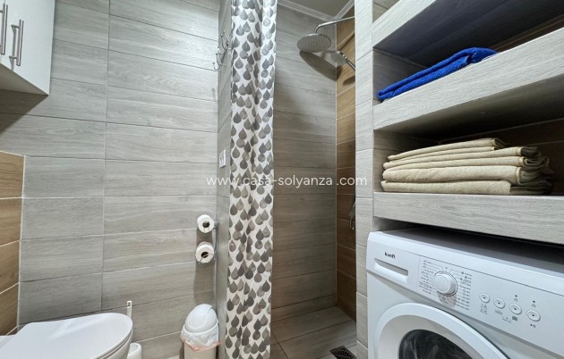Herverkoop - Appartement / flat - Torrevieja - Playa de los Locos