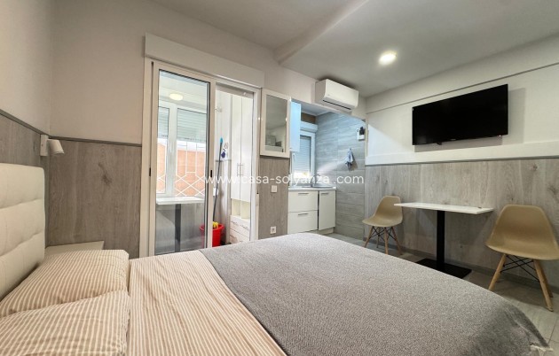 Herverkoop - Appartement / flat - Torrevieja - Playa de los Locos