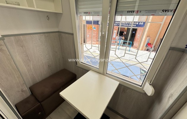 Herverkoop - Appartement / flat - Torrevieja - Playa de los Locos