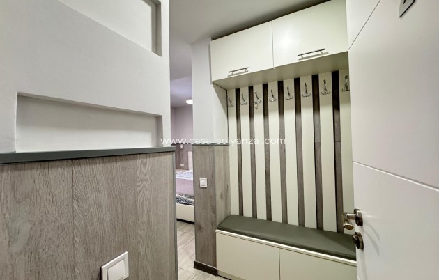 Herverkoop - Appartement / flat - Torrevieja - Playa de los Locos