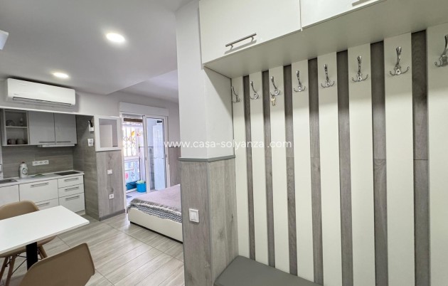 Herverkoop - Appartement / flat - Torrevieja - Playa de los Locos