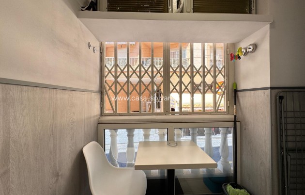 Herverkoop - Appartement / flat - Torrevieja - Playa de los Locos