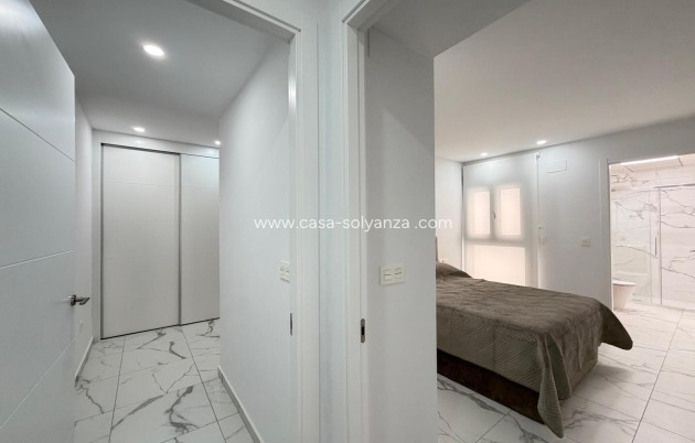 Wiederverkauf - Wohnung - Torrevieja - Playa del Cura