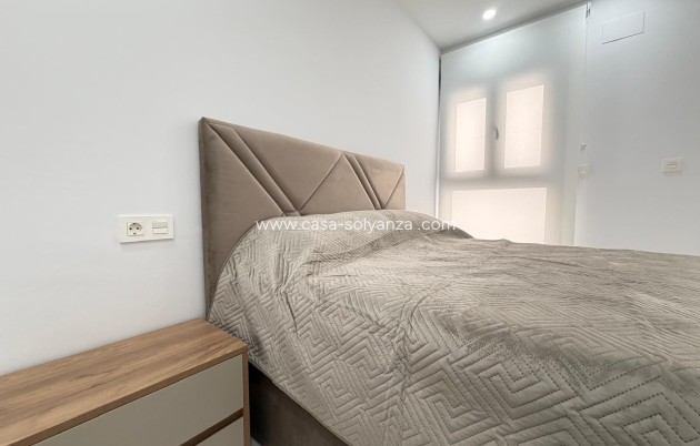 Wiederverkauf - Wohnung - Torrevieja - Playa del Cura