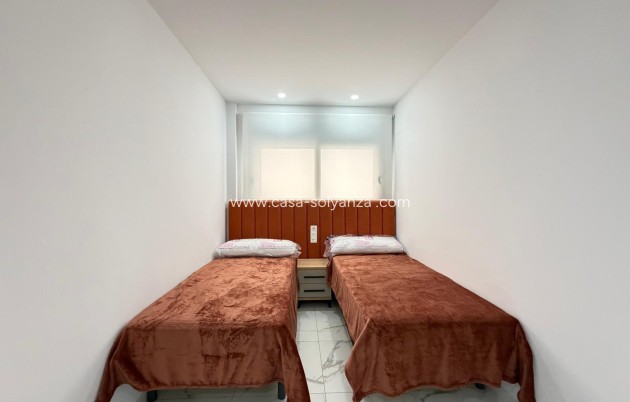 Wiederverkauf - Wohnung - Torrevieja - Playa del Cura