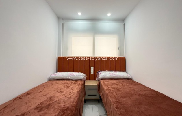 Wiederverkauf - Wohnung - Torrevieja - Playa del Cura