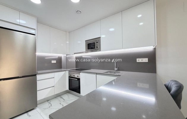 Wiederverkauf - Wohnung - Torrevieja - Playa del Cura