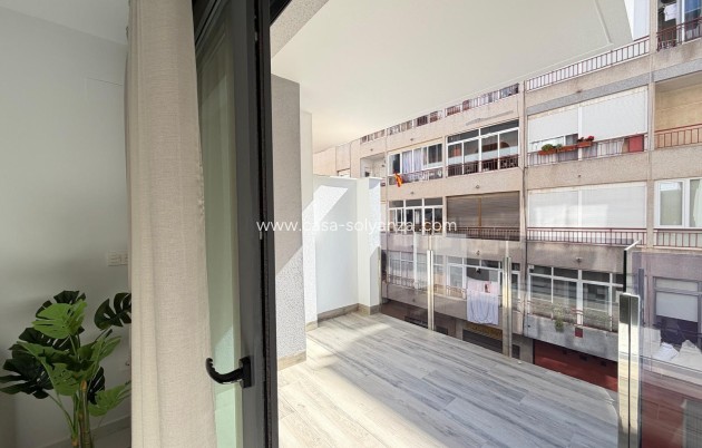 Wiederverkauf - Wohnung - Torrevieja - Playa del Cura