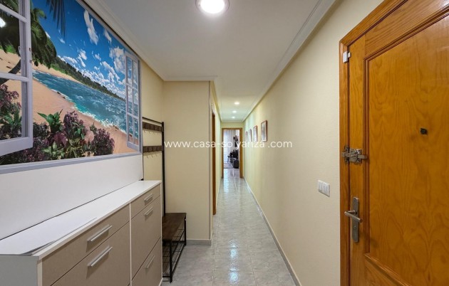 Wiederverkauf - Wohnung - Torrevieja - Playa del Cura