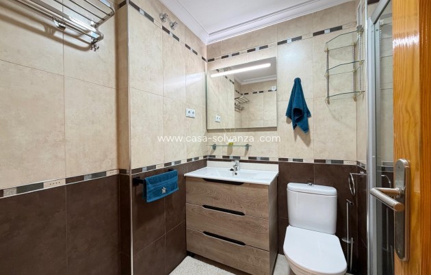 Wiederverkauf - Wohnung - Torrevieja - Playa del Cura
