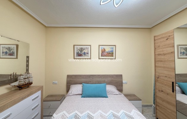 Wiederverkauf - Wohnung - Torrevieja - Playa del Cura