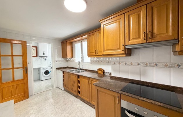 Wiederverkauf - Wohnung - Torrevieja - Playa del Cura