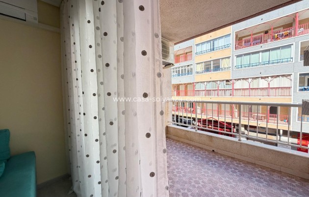 Wiederverkauf - Wohnung - Torrevieja - Playa del Cura