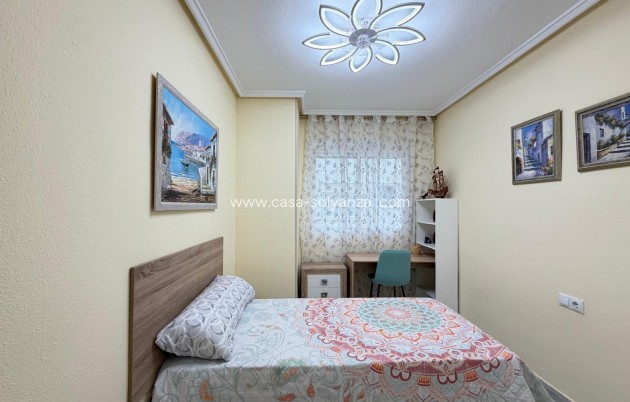 Wiederverkauf - Wohnung - Torrevieja - Playa del Cura