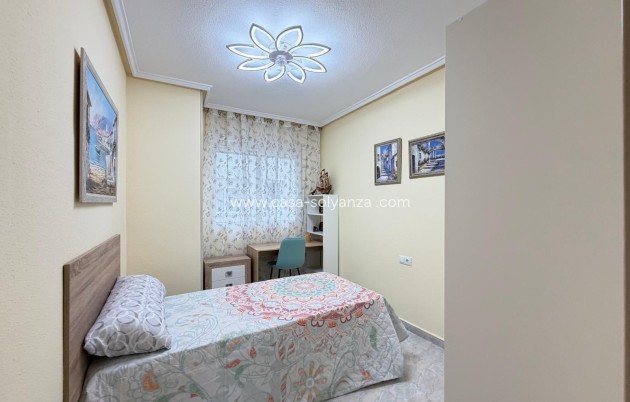 Wiederverkauf - Wohnung - Torrevieja - Playa del Cura