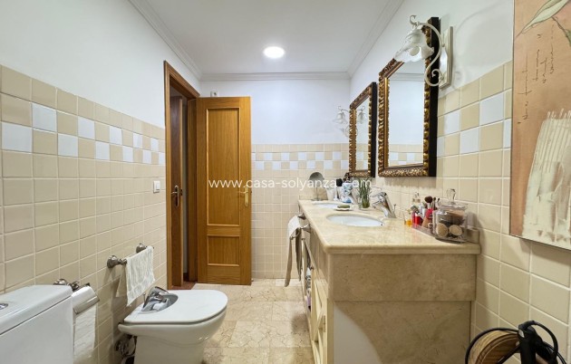 Reventa - Apartamento / piso - Torrevieja - Center