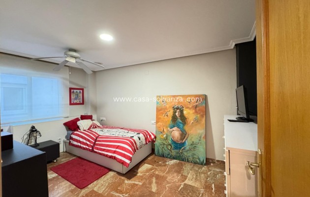 Reventa - Apartamento / piso - Torrevieja - Center