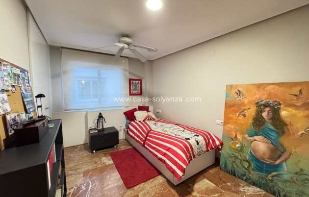 Reventa - Apartamento / piso - Torrevieja - Center