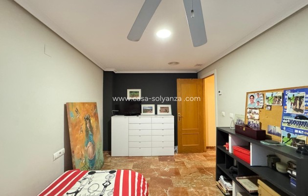 Reventa - Apartamento / piso - Torrevieja - Center
