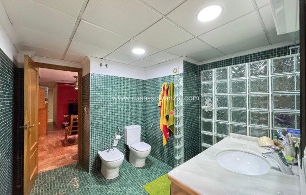 Reventa - Apartamento / piso - Torrevieja - Center