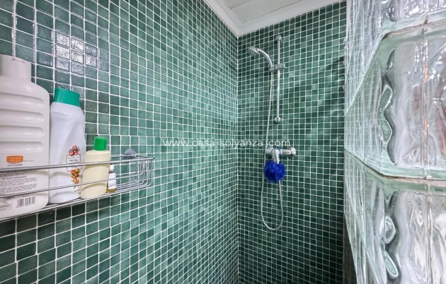 Reventa - Apartamento / piso - Torrevieja - Center