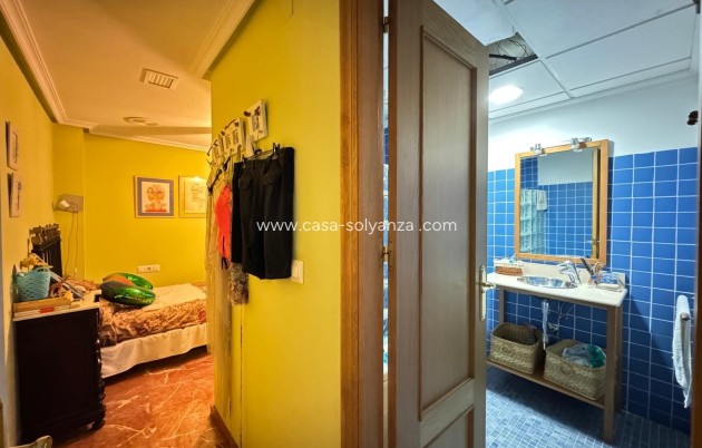 Reventa - Apartamento / piso - Torrevieja - Center