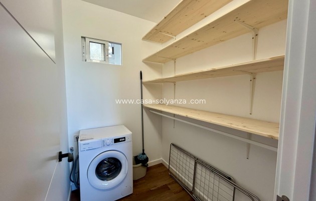 Wiederverkauf - Wohnung - Torrevieja - Playa del Acequión
