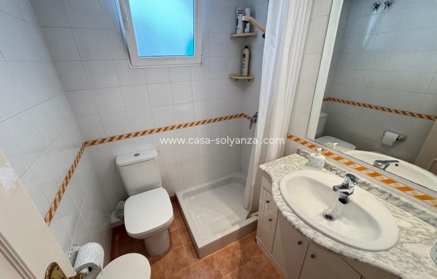 Resale - Apartment / flat - Torrevieja - Playa del Cura