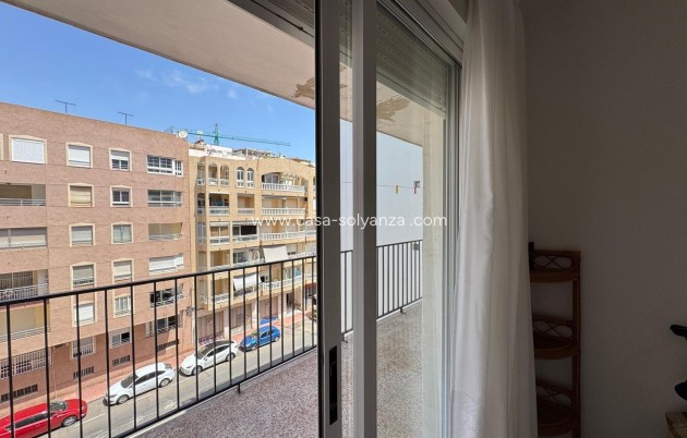 Resale - Apartment / flat - Torrevieja - Playa del Cura