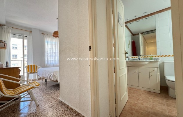 Resale - Apartment / flat - Torrevieja - Playa del Cura