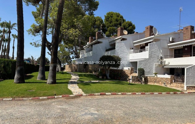 Resale - Apartment / flat - Orihuela - Villamartin