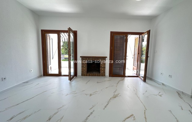 Resale - Apartment / flat - Orihuela - Villamartin