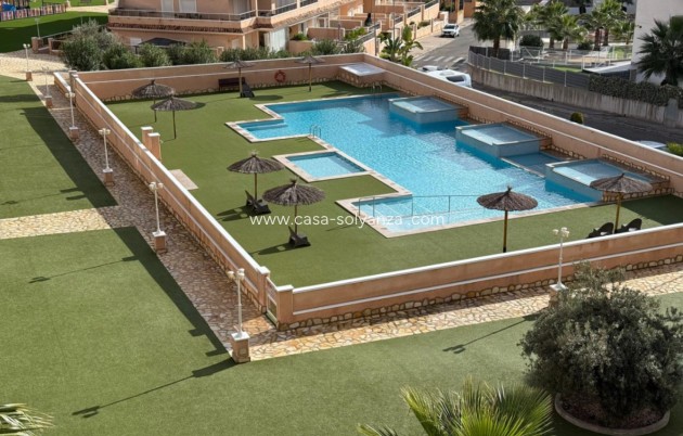 Wiederverkauf - Wohnung - Orihuela - Villamartin