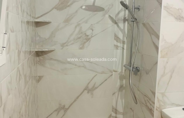 Reventa - Apartamento / piso - Torrevieja - Playa del Cura
