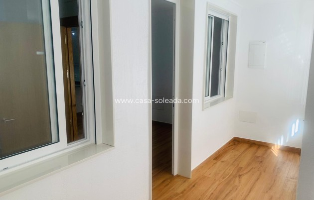Reventa - Apartamento / piso - Torrevieja - Playa del Cura