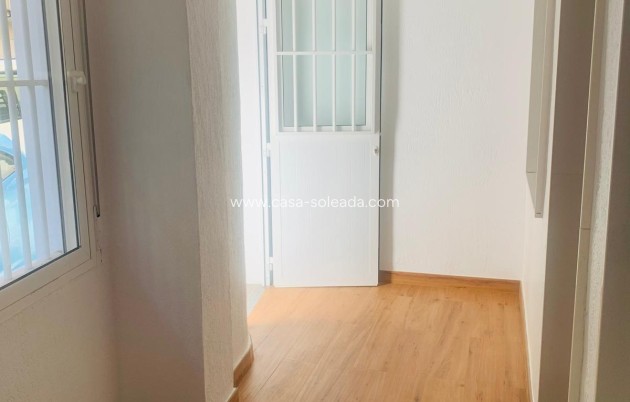 Reventa - Apartamento / piso - Torrevieja - Playa del Cura