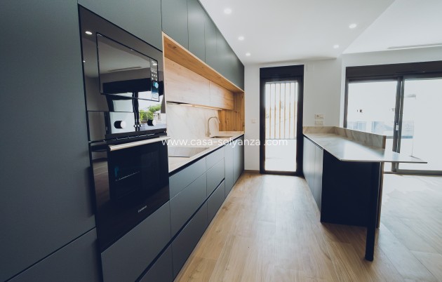 Obra nueva - Apartamento / piso - Redován