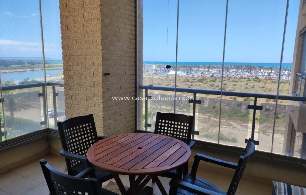 Reventa - Apartamento / piso - Guardamar del Segura - Puerto Deportivo