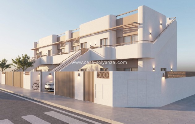 Obra nueva - Bungalow - Pilar de la Horadada