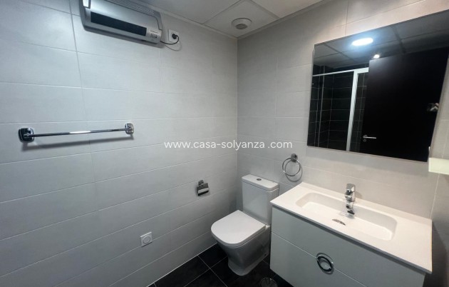 Resale - Apartment / flat - Orihuela - Villamartin
