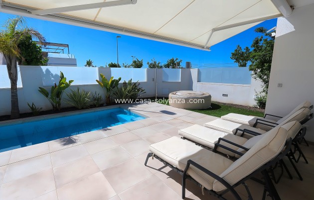 Resale - Villa - Pilar de la Horadada - Costa Blanca