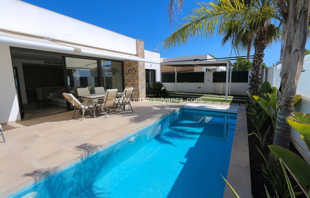 Resale - Villa - Pilar de la Horadada - Costa Blanca