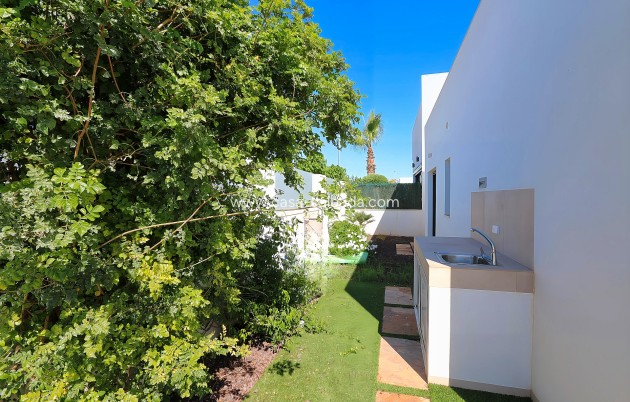 Resale - Villa - Pilar de la Horadada - Costa Blanca