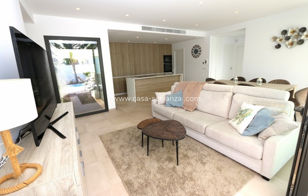 Resale - Villa - Pilar de la Horadada - Costa Blanca