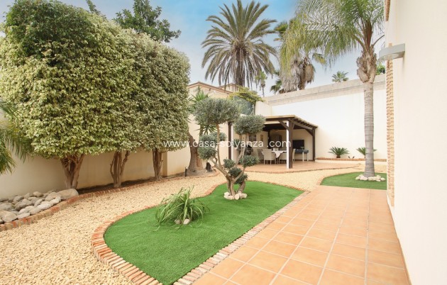 Reventa - Villa - Torrevieja - Costa Blanca