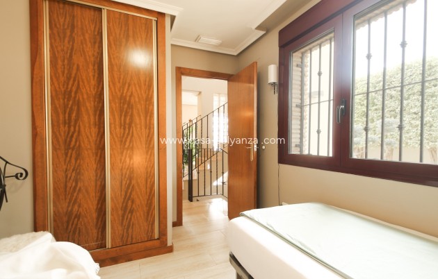 Reventa - Villa - Torrevieja - Costa Blanca